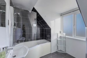 Photo 22- click for photo gallery